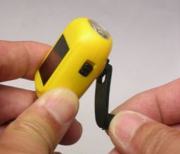 手回しダイナモ充電ライト